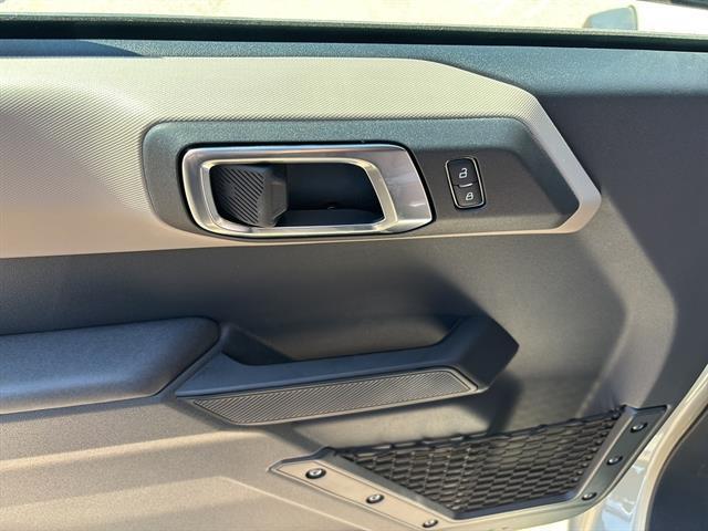 Photo of 2025 Desert Sand Ford Bronco