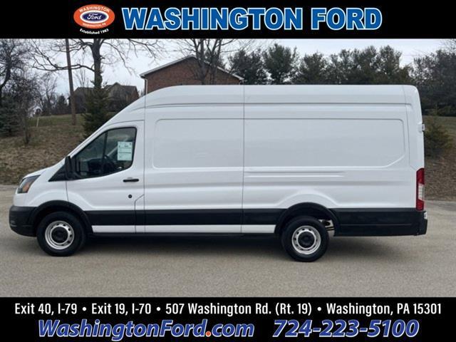 2023 Ford Transit-250