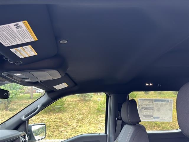 Photo of 2025 Oxford White Ford F-150