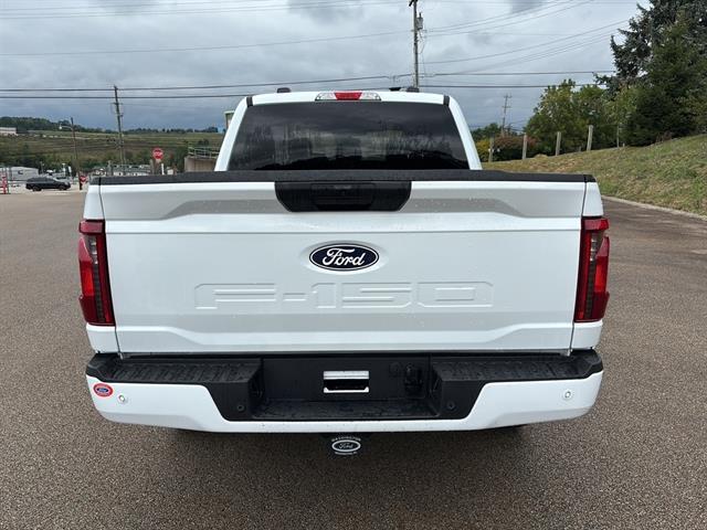 Photo of 2025 Oxford White Ford F-150