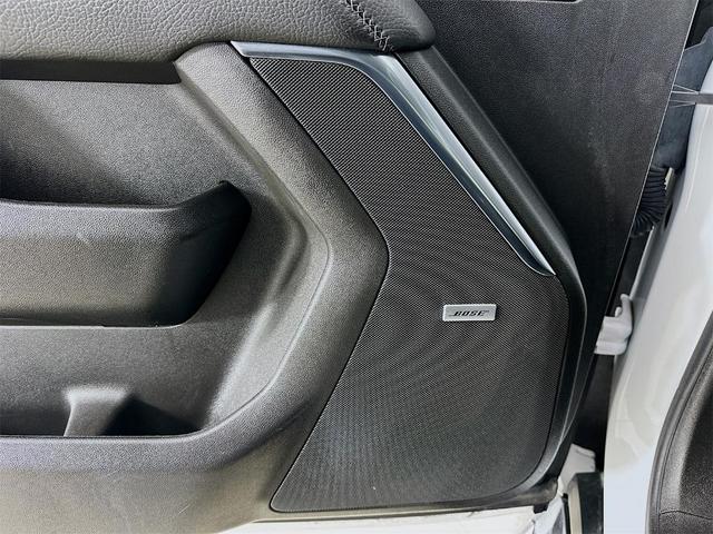 Photo of 2023 Summit White GMC Yukon XL