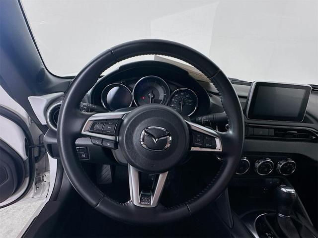 Photo of 2016 Crystal White Pearl Metallic Mazda MX-5 Miata