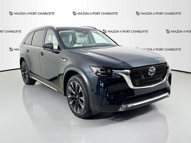 Photo of 2025 Jet Black Mica Mazda CX-90