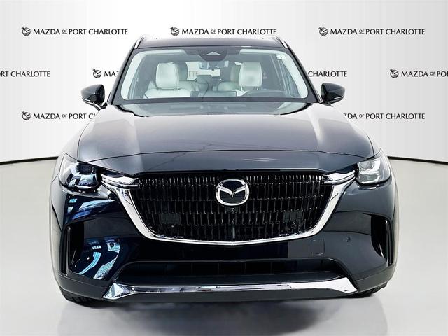 Photo of 2025 Jet Black Mica Mazda CX-90