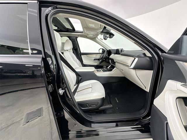 Photo of 2025 Jet Black Mica Mazda CX-90
