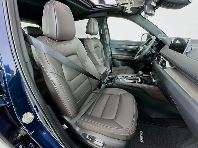 Photo of 2025 Deep Crystal Blue Mica Mazda CX-5