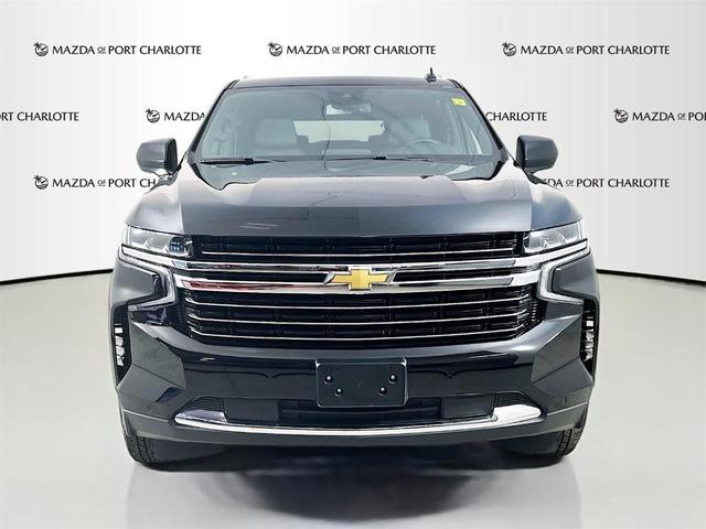 Photo of 2024 Black Chevrolet Suburban