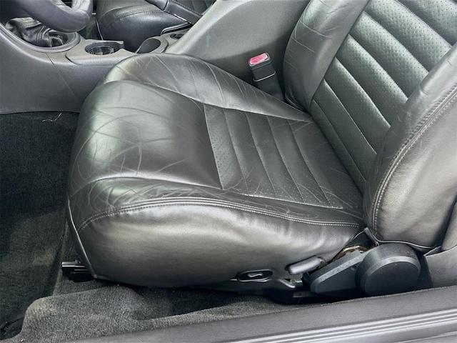 Photo of 1999 Black Clearcoat Ford Mustang