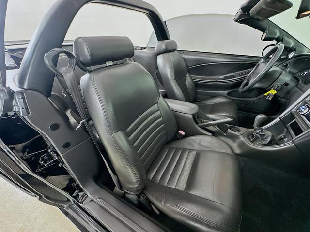 Photo of 1999 Black Clearcoat Ford Mustang