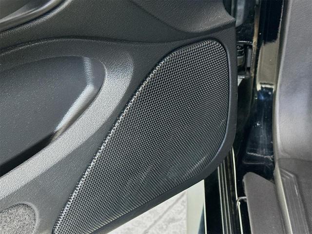 Photo of 1999 Black Clearcoat Ford Mustang