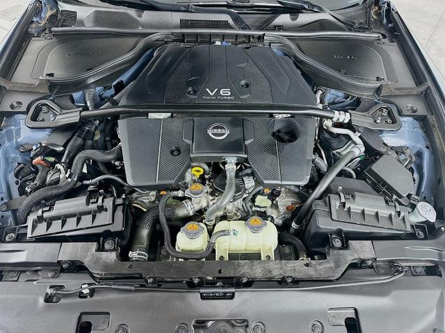 Photo of 2024 2t Stl Grey Blk Nissan Z