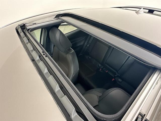 Photo of 2025 Platinum Mazda Mazda3
