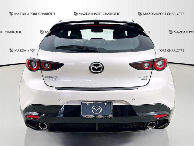 Photo of 2025 Platinum Mazda Mazda3