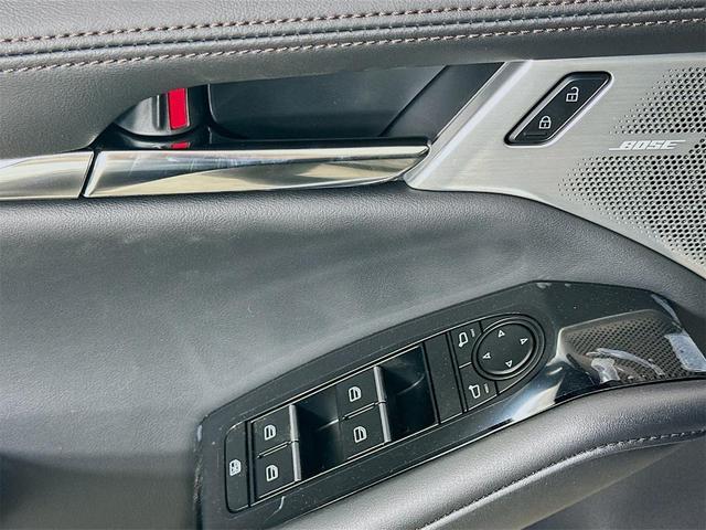 Photo of 2025 Platinum Mazda Mazda3
