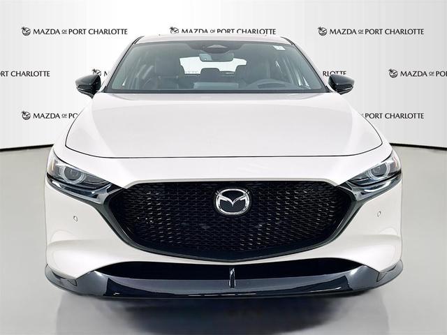 Photo of 2025 Platinum Mazda Mazda3