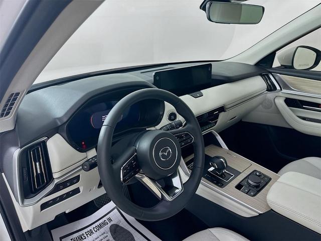 Photo of 2025 Rhodium Mazda CX-90
