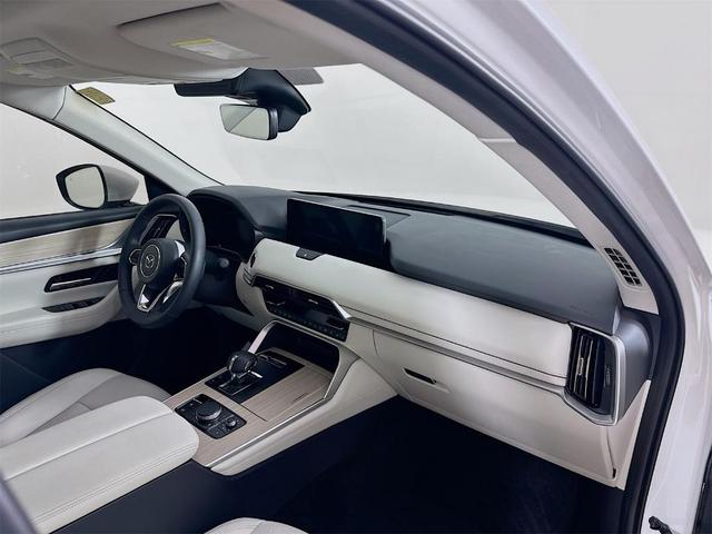 Photo of 2025 Rhodium Mazda CX-90