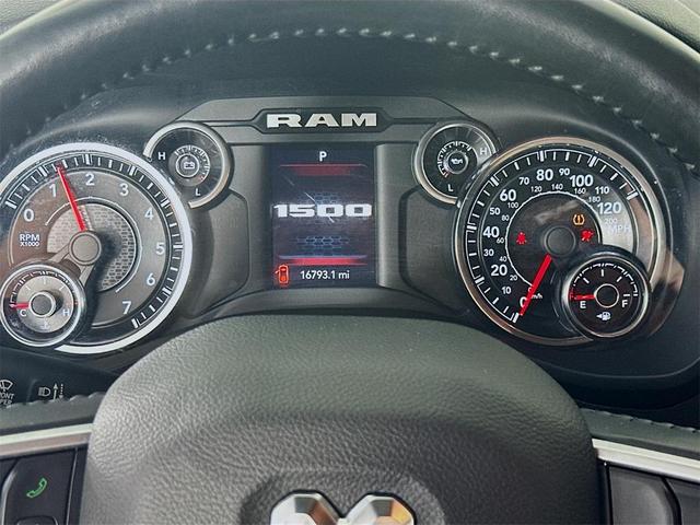 Photo of 2022 Bright White Clearcoat RAM 1500