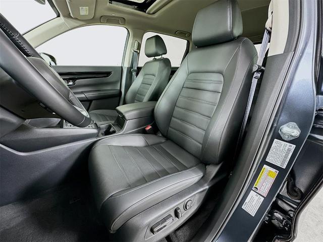 Photo of 2025 Silver Honda CR-V
