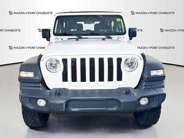Photo of 2021 Bright White Clearcoat Jeep Wrangler