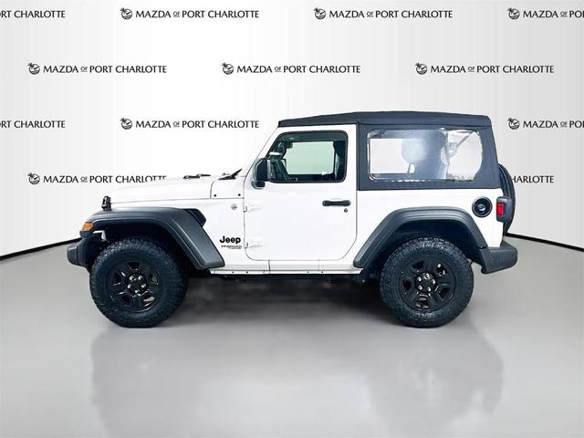 Photo of 2021 Bright White Clearcoat Jeep Wrangler
