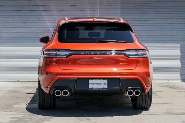 Photo of 2025 Papaya Metallic Porsche Macan