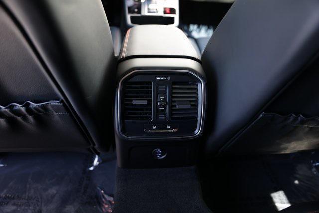 Photo of 2025 Papaya Metallic Porsche Macan