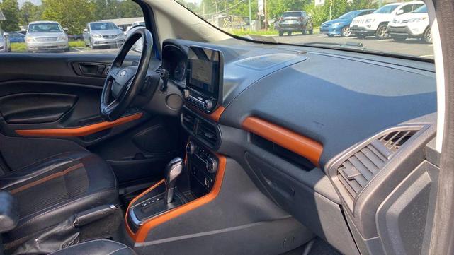 Photo of 2018 Blue Ford EcoSport