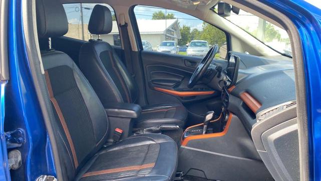 Photo of 2018 Blue Ford EcoSport