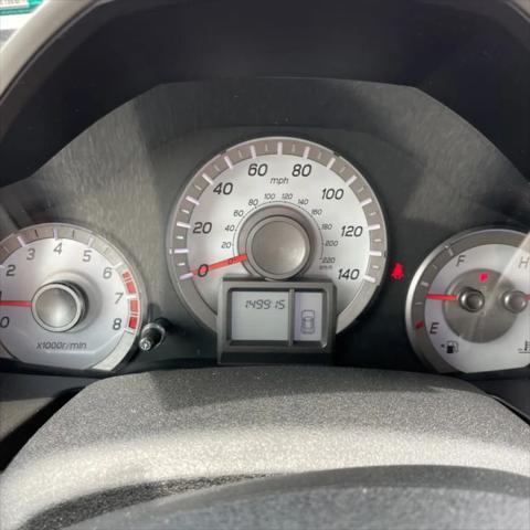 Photo of 2014 Silver Honda Pilot