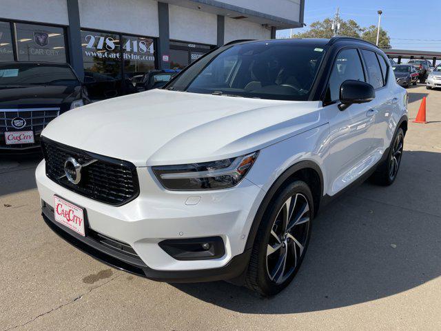 2020 Volvo XC40