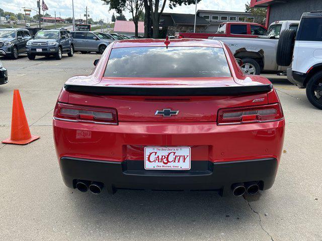 Photo of 2014 Red Hot Chevrolet Camaro
