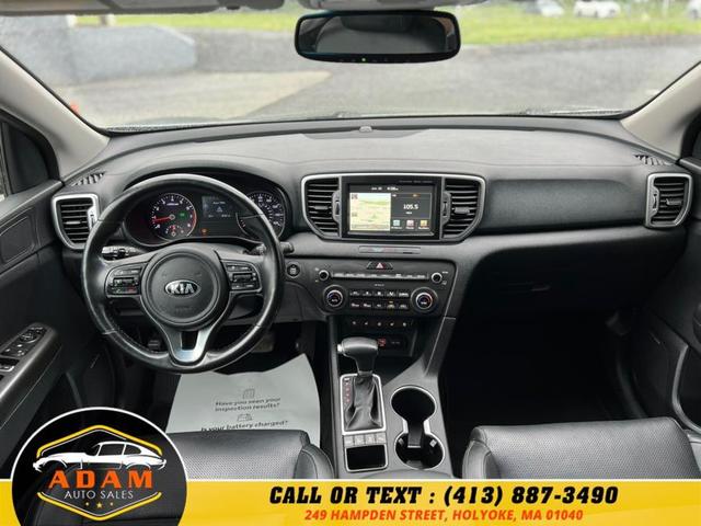 Photo of 2017 Mineral Silver Kia Sportage