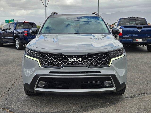 Photo of 2023 Wolf Gray Kia Sorento
