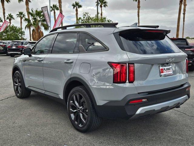 Photo of 2023 Wolf Gray Kia Sorento