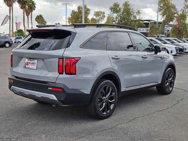 Photo of 2023 Wolf Gray Kia Sorento