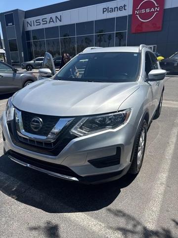 2020 Nissan Rogue