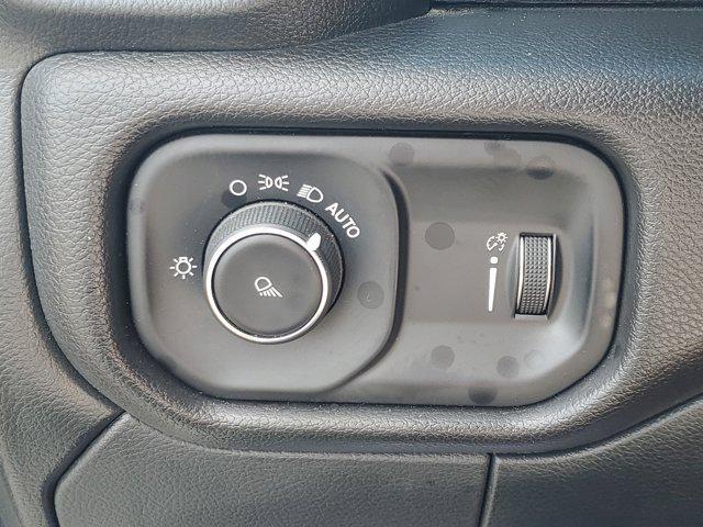 Photo of 2024 Bright White Clearcoat RAM 2500