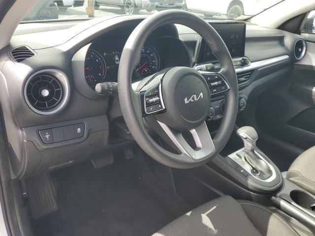 Photo of 2024 Snow White Pearl Kia Forte