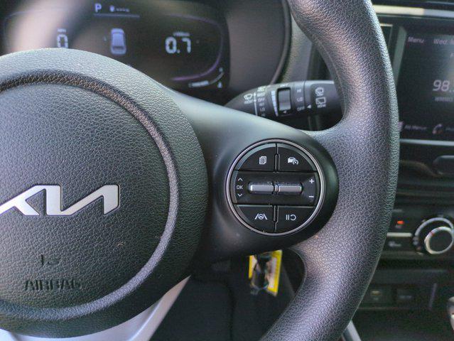 Photo of 2023 Snow White Pearl Kia Soul