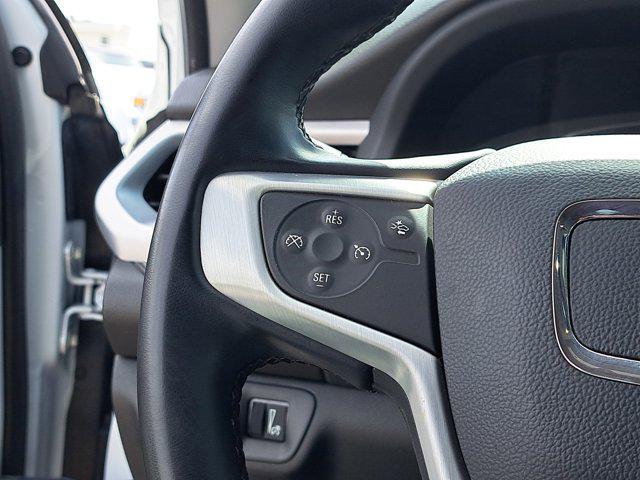 Photo of 2023 Summit White GMC Acadia