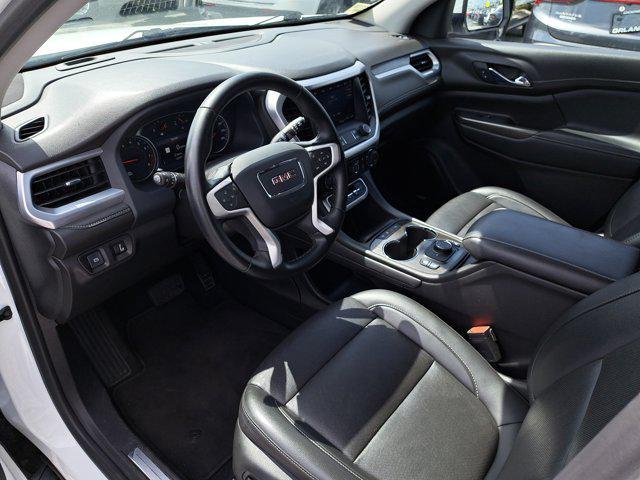 Photo of 2023 Summit White GMC Acadia
