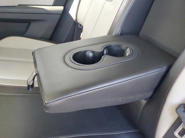 Photo of 2010 Navy Blue Metallic Chevrolet Equinox