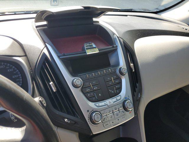 Photo of 2010 Navy Blue Metallic Chevrolet Equinox