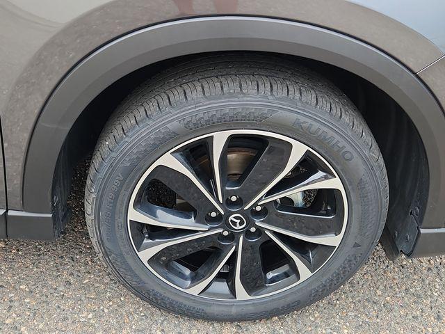 Photo of 2023 Machine Gray Metallic Mazda CX-5