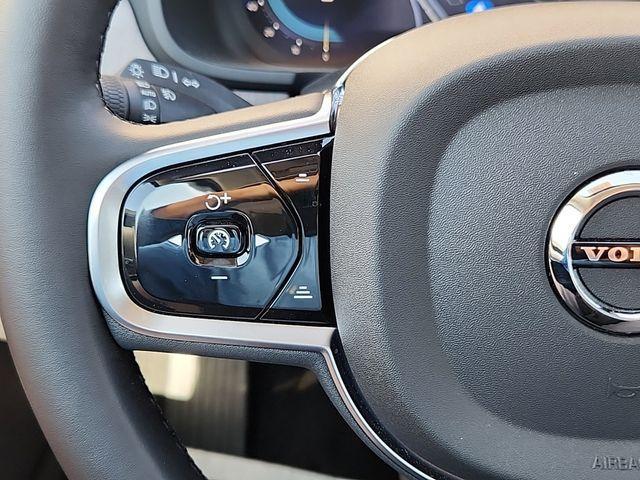 Photo of 2024 Silver Volvo S90 Recharge Plug-In Hybrid