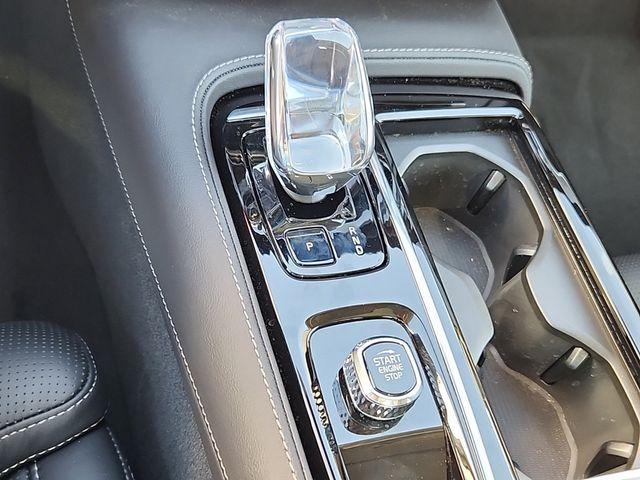 Photo of 2024 Silver Volvo S90 Recharge Plug-In Hybrid