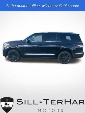 2022 Lincoln Navigator