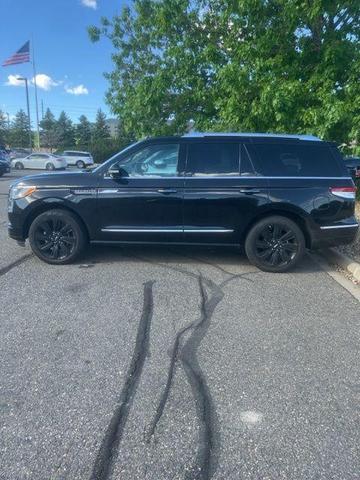 2022 Lincoln Navigator