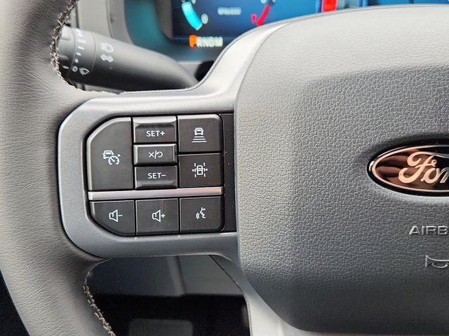 Photo of 2025 Oxford White Ford F-150
